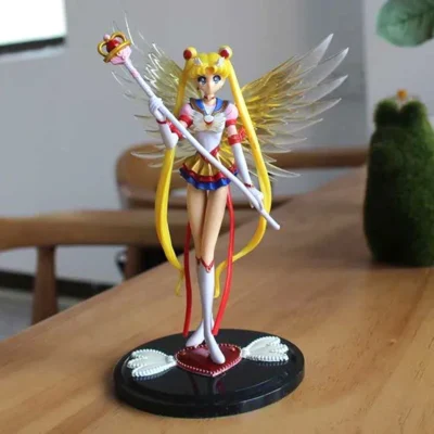Eternal Cake Ornaments Tsukino Usagi Action Figure