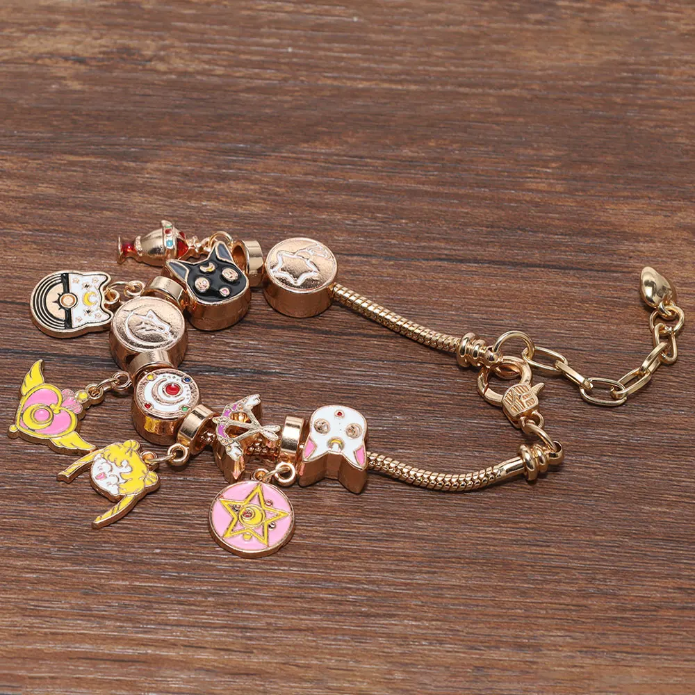 Kawaii Anime Sailor Moon Tsukino Usagi Pendant Bracelet - Image 3